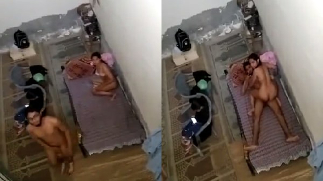 Uske bahan k saamne pakda gaya girlfriend ko chodtte hue
