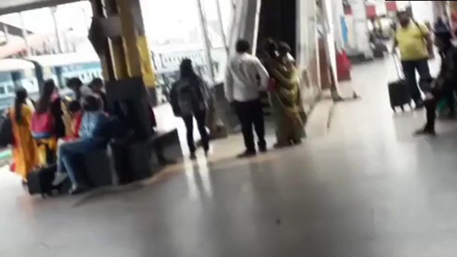 Indian Railway Station In – Public Place Sex Video