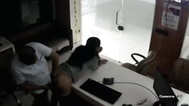Desi Office Worker Fucked – in Boss Cabin CCTV