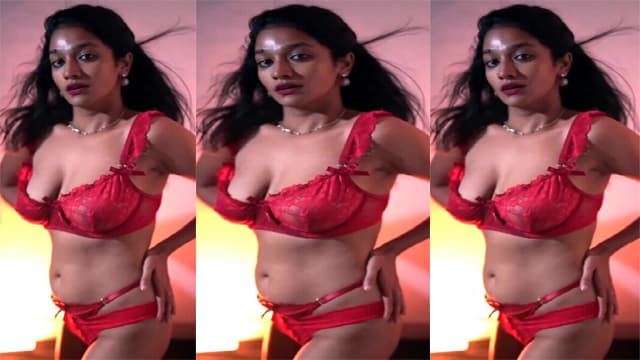 Lavanya Manickam Actress Bikini Teasing Ass Show Leak