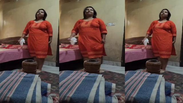 Tamil BigAss Tanker Aunty Affair Leaked Mms