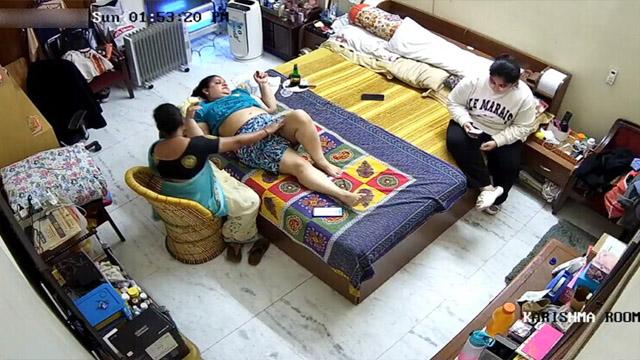 Desi Milf Dress Changing Cam Recorded CCTV Viral Sister Mms