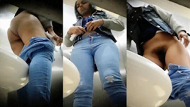 Tamil Teen Girl Restroom Cam Video Leak peeing Nude Clip